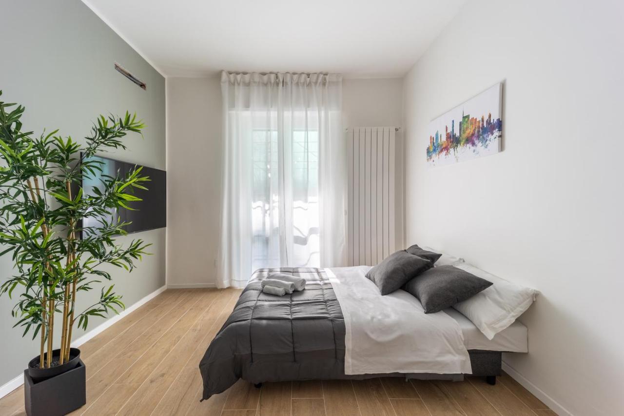 Sansiro Luxury Wi-Fi & Netflix Apartment Milan Bagian luar foto